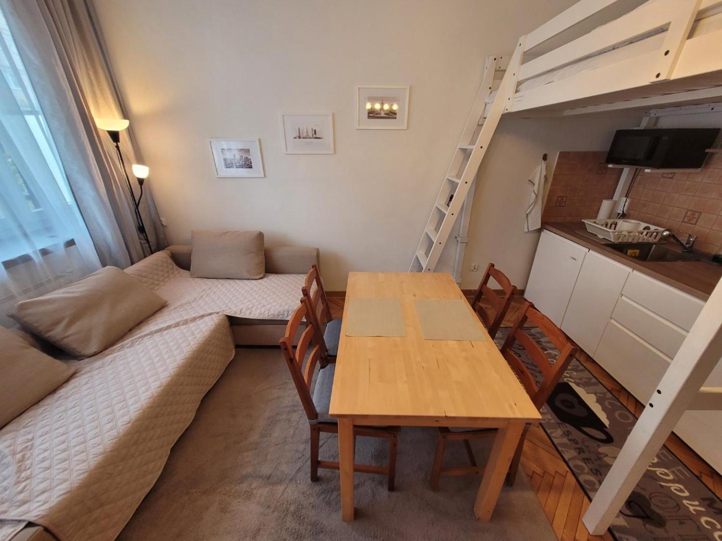 Apartament Blisko *